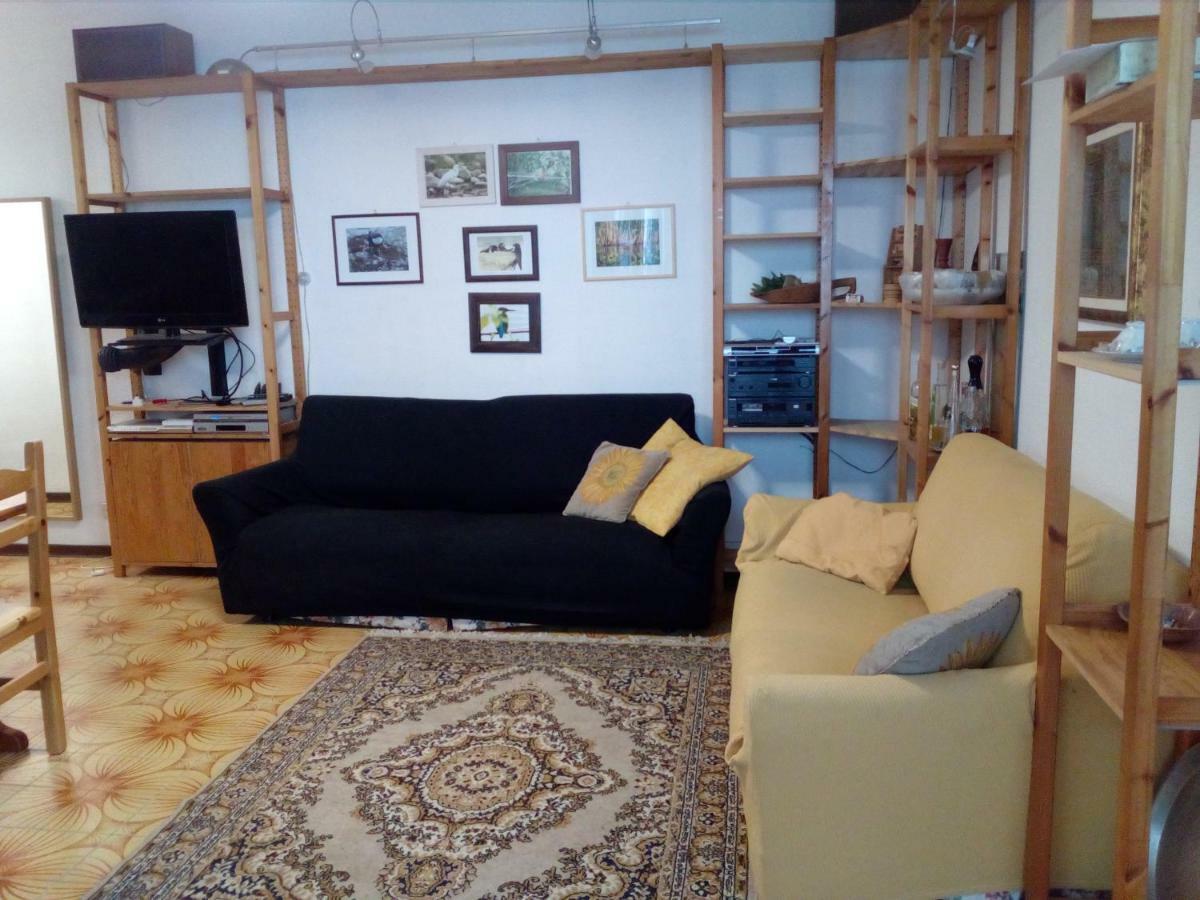 Casa Vacanze Moggio Moggio  Luaran gambar