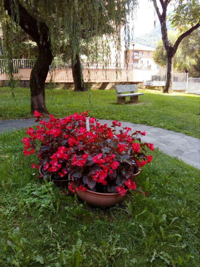 Casa Vacanze Moggio Moggio  Luaran gambar